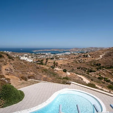 Deluxe Sea View Maisonette In