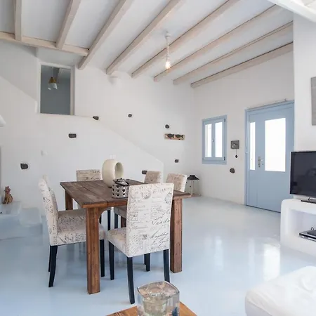 Deluxe Sea View Maisonette In *